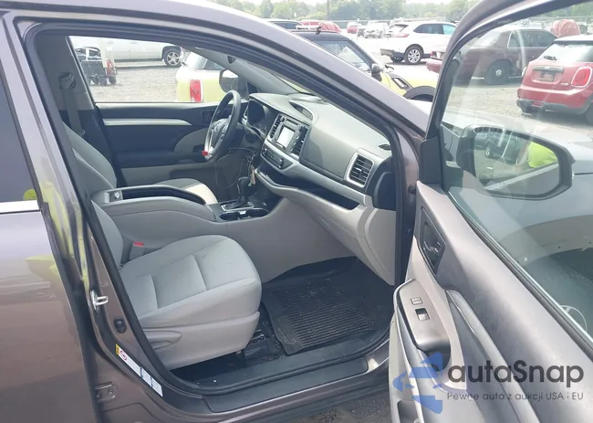 5TDBZRFH3JS841728: 42424705