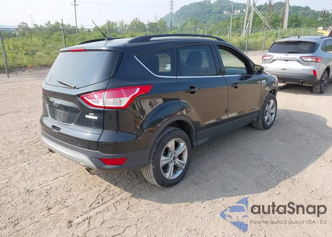 1FMCU0GX3FUB38939: 42424746