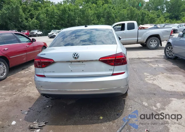 1VWBA7A39JC036628: 42424770