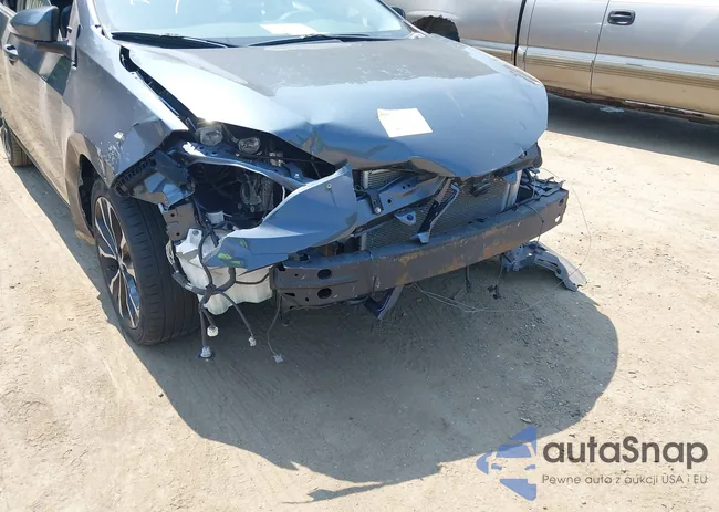 2T1BURHE4HC871874: 42424779