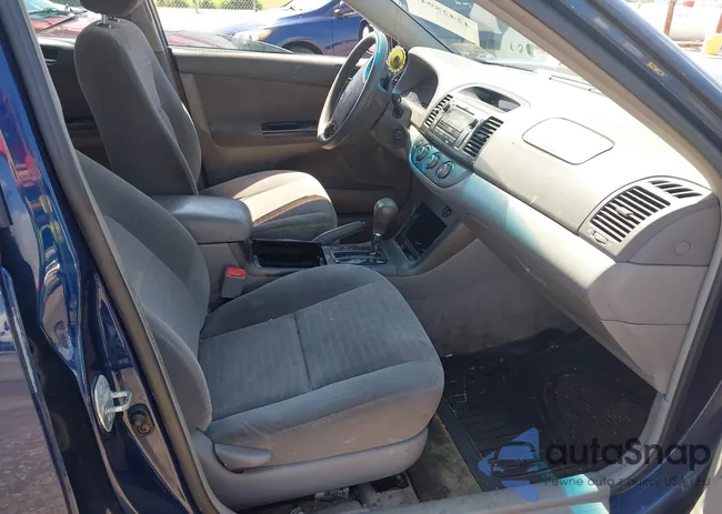 4T1BE32K95U038140: 42425941