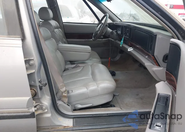 1G4HP52K2WH468621: 42425965