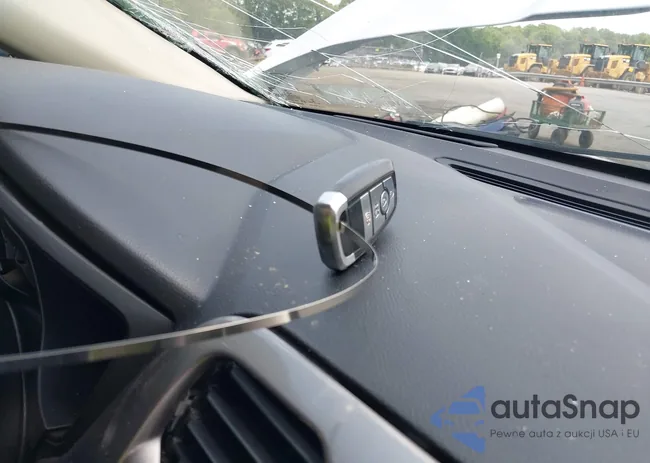 3FA6P0G77KR234914: 42426033