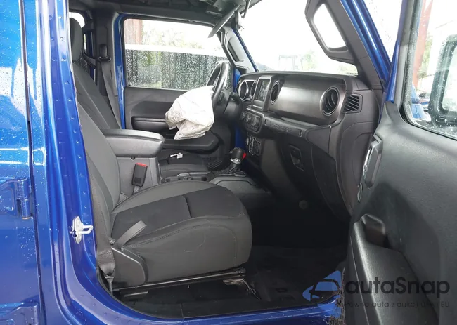 1C4HJXDN8LW261392: 42426148