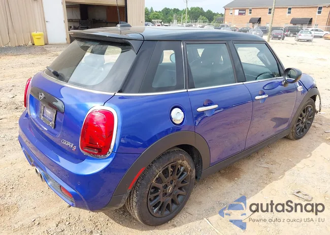 WMWXU9C00M2N60370: 42426257