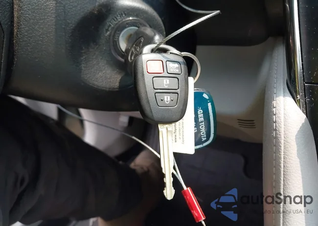 4T4BF1FK8DR335013: 42425744