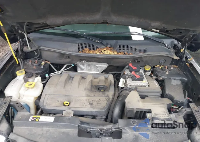 1C4NJDBB0GD781811: 42425755