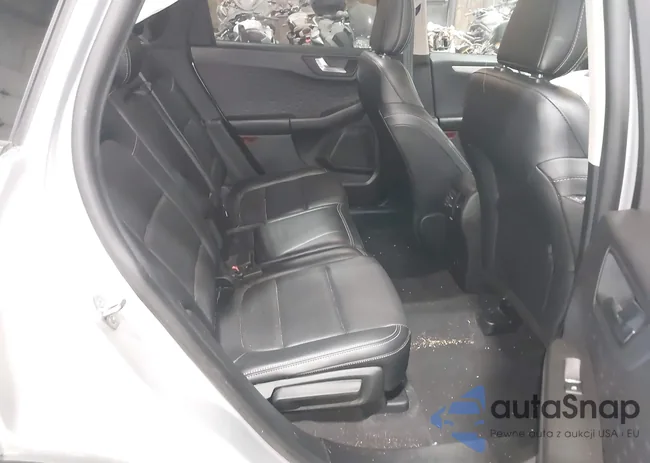 1FMCU9H63LUA19326: 42427048