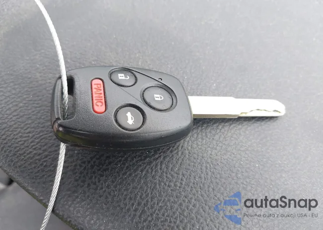 1HGCP2F36BA024906: 42427058