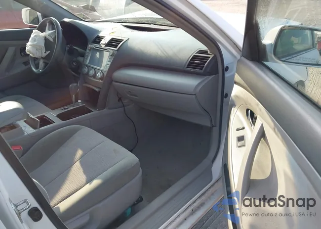 4T1BF3EK5BU731064: 42427083