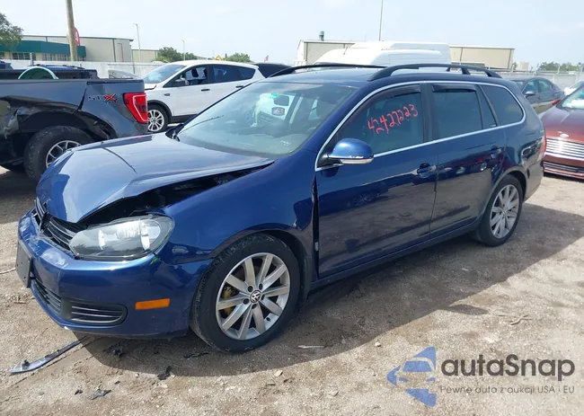 3VWPP7AJ9DM694018: 42427223