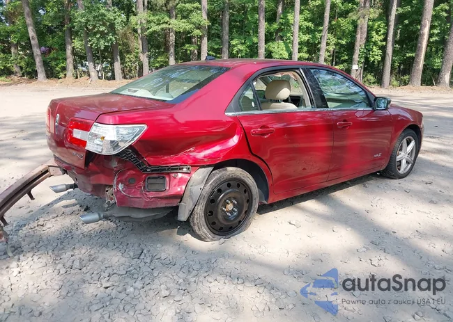 3LNHM26T77R647103: 42427258