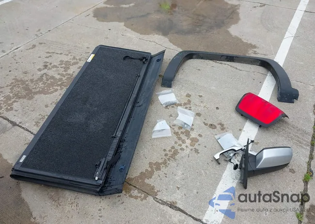 1GCVKREC5JZ138752: 42427303