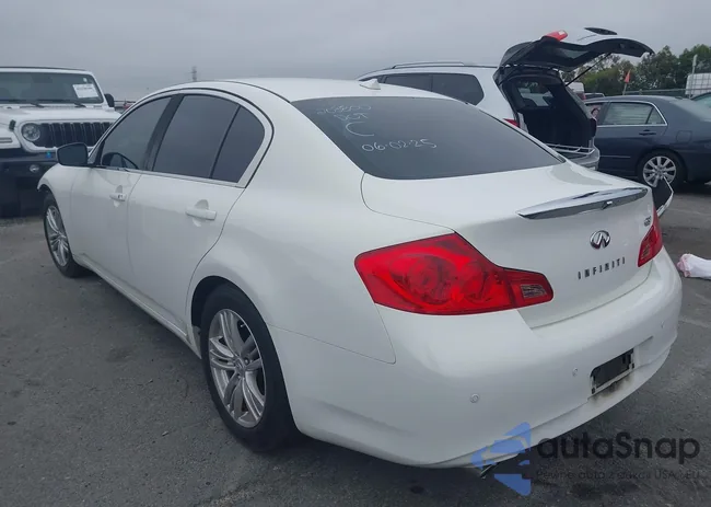 JN1CV6AP2BM304149: 42427320