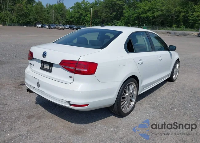 3VWD17AJ0FM335969: 42427339