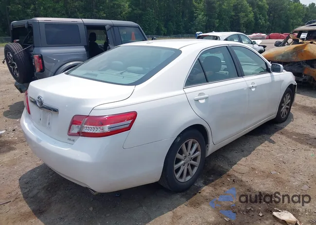 4T1BK3EKXBU610641: 42427424