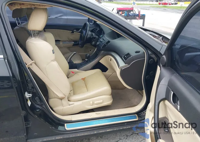 JH4CU2F6XAC036821: 42426466