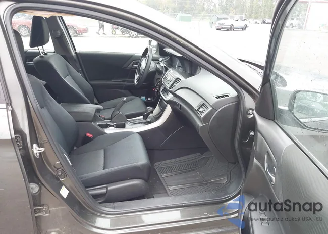 1HGCR2F33EA199130: 42426620