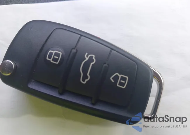 WA1DGAFE9ED004340: 42426639