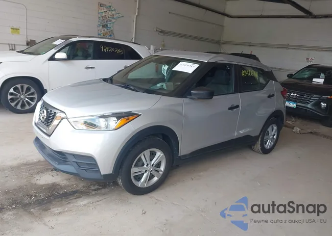 3N1CP5CU5KL555586: 42426743