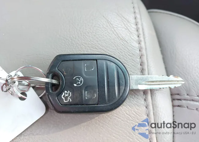 1FM5K7D8XDGA09323: 42426812