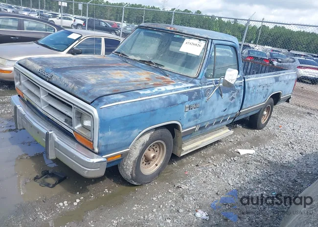 1B7HD14T3HS523739: 42426820