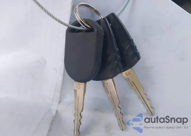 4F4YR12U61TM14583: 42427839