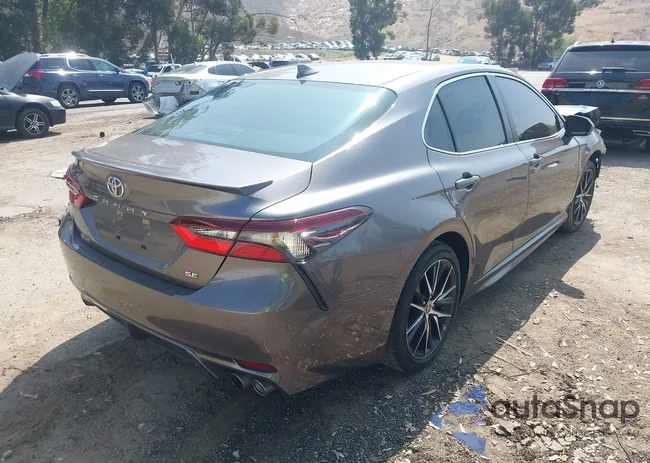 4T1T11AK2NU042715: 42427961