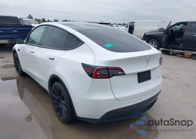 5YJYGDEE2MF299721: 42428214