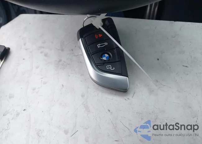 WBY73AW0XPFR19237: 42428292