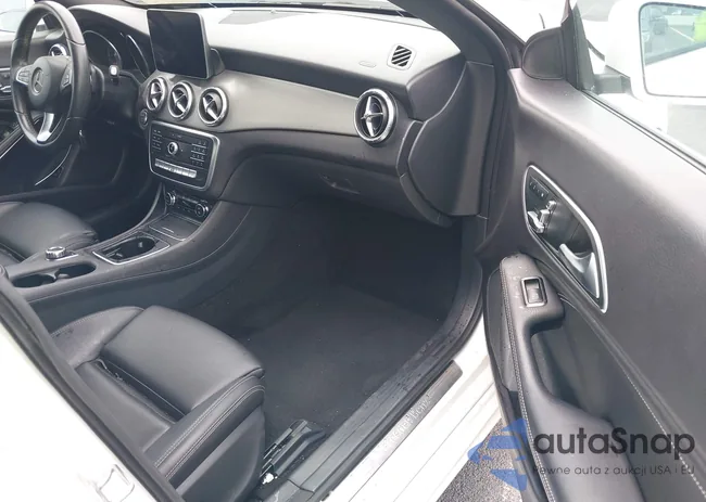 WDDSJ4EBXJN676439: 42428373