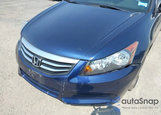 1HGCP2F38CA163159: 42427526