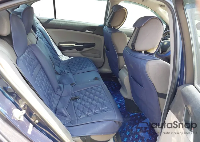 1HGCP2F38CA163159: 42427526