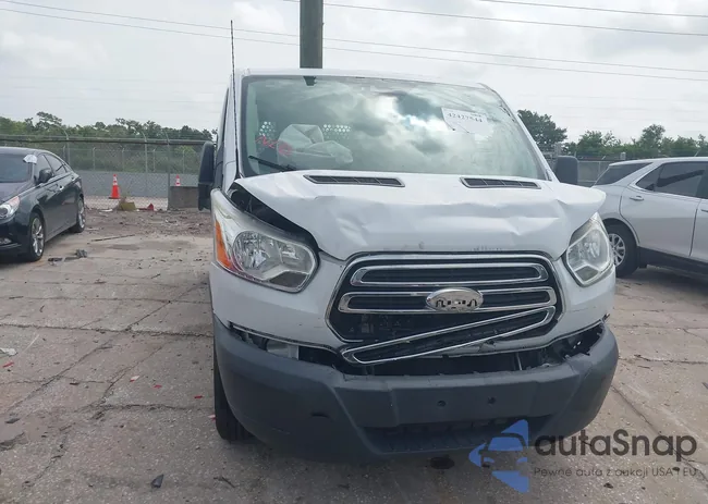 1FTYE1YM2GKB39272: 42427544