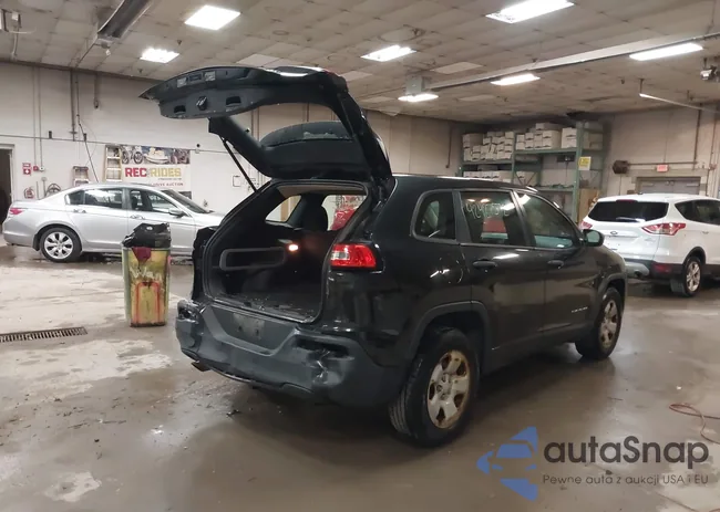 1C4PJMAB8EW146282: 42427572