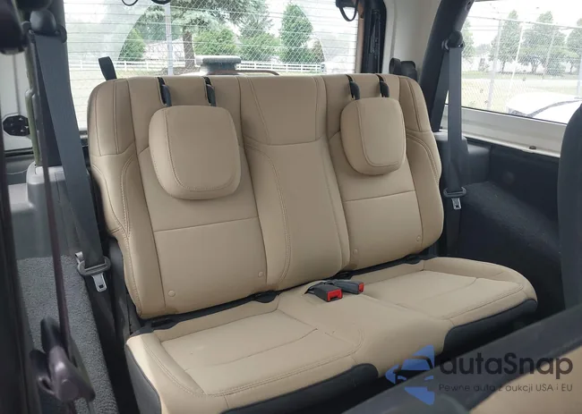 1C4GJXAG2MW591435: 42427627