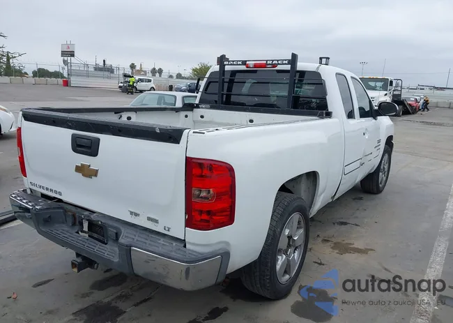 1GCRCSE04BZ382339: 42427735