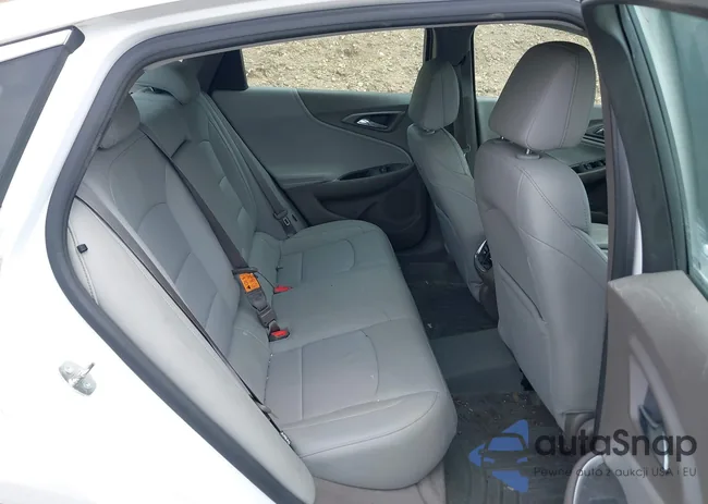 1G1ZD5ST4KF121171: 42427748