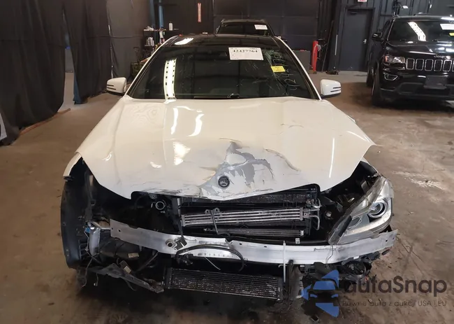 WDDGJ7HB9DG121591: 42427764