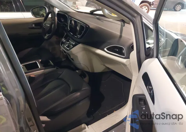 2C4RC1BG8PR581505: 42427767