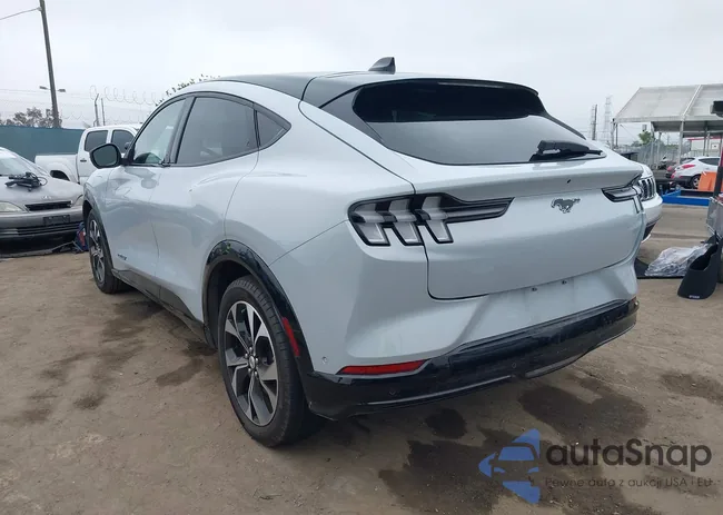 3FMTK3R74PMA41565: 42428855