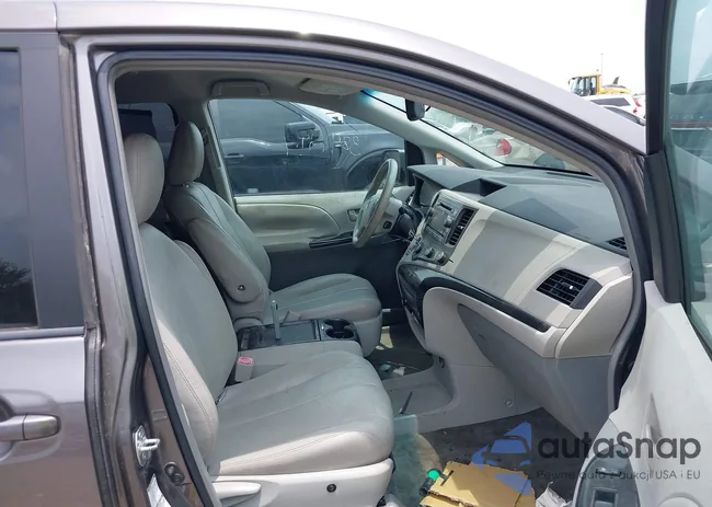 5TDJK3DC0BS020754: 42429094