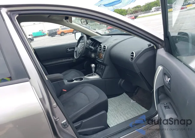 JN8AS5MT7CW601492: 42429143