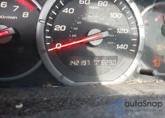 2HKYF18526H553302: 42428465