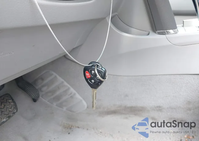 4T1BE46K29U846576: 42428473