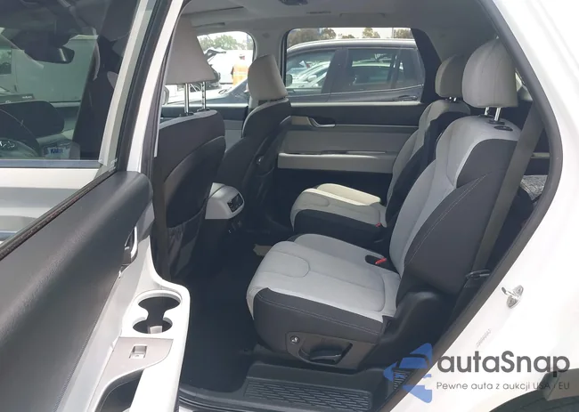 KM8R24HE0MU318235: 42428567