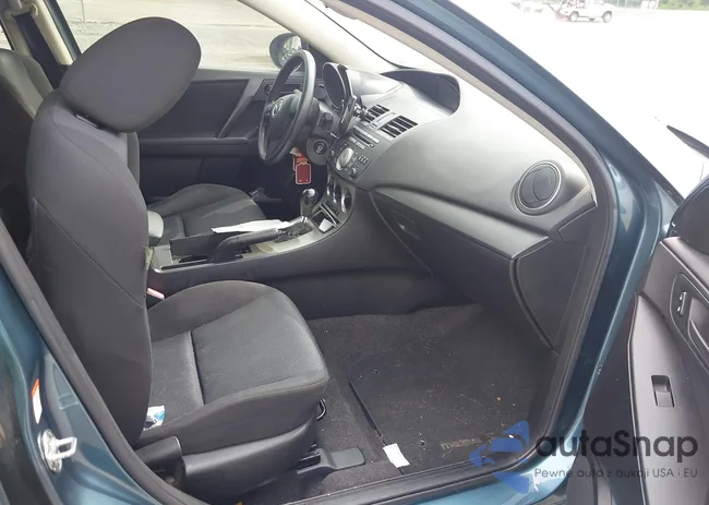 JM1BL1UG2B1371493: 42428780