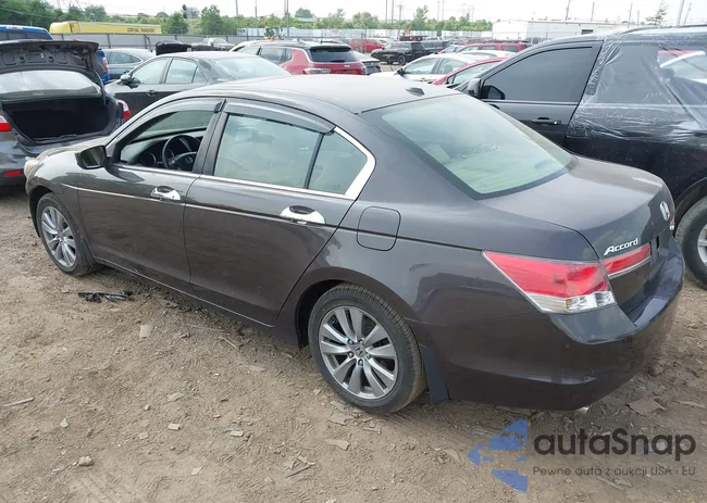 1HGCP3F89BA021080: 42430059