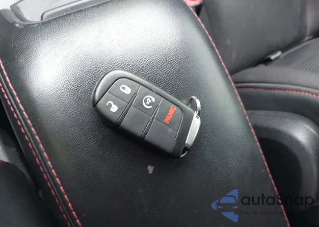 3C4PDCEG4GT103543: 42430120