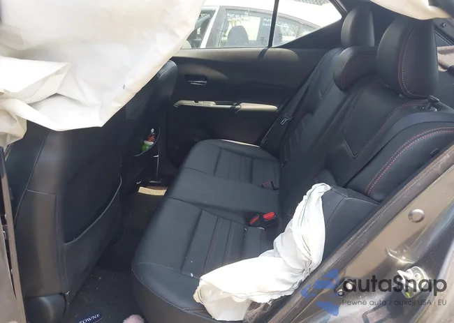 3N1CP5DV7LL543593: 42430129